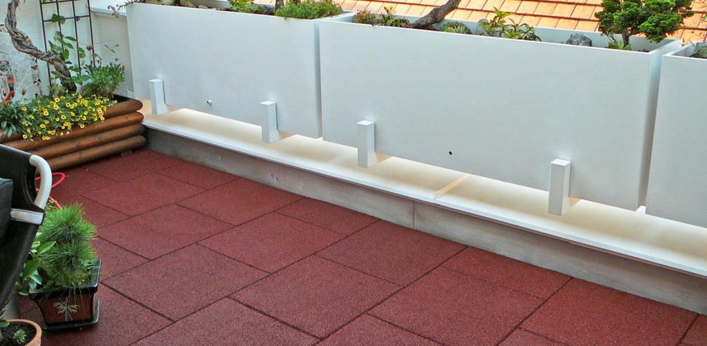 плитка на балкон на пол