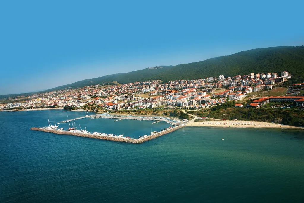 Святой Влас идеальное место для отдыха на берегу Черного Моря