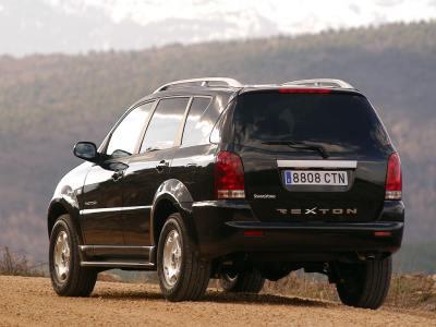 ssangyong rexton