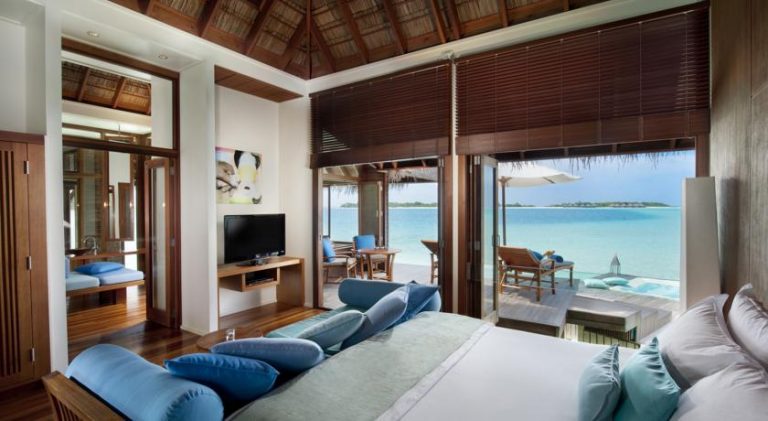 4 * Olhuveli Beach & Spa Resort