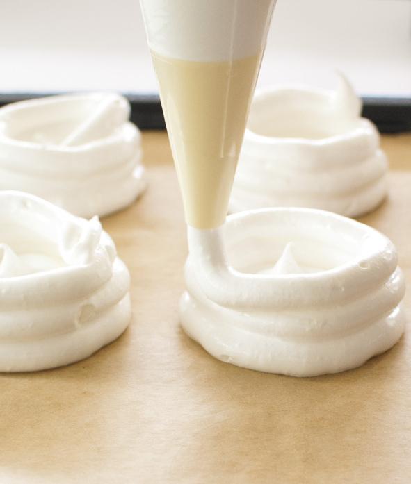 meringue cakes