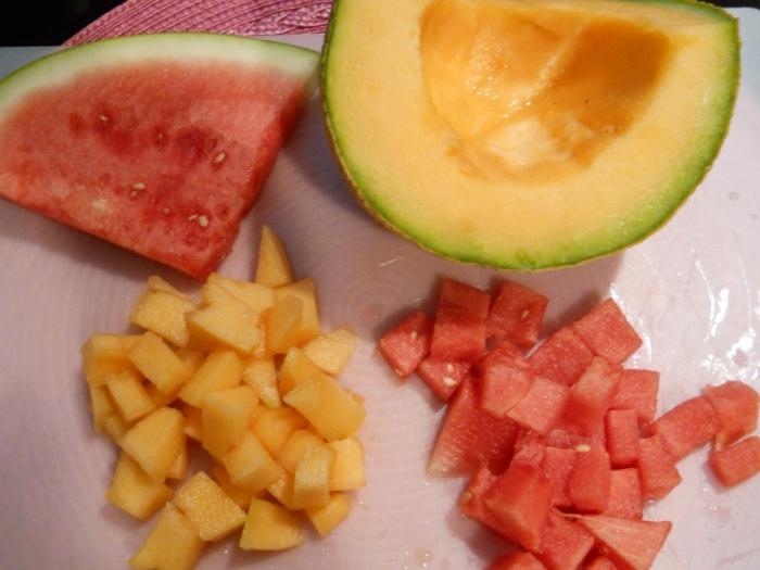 beneficial properties of melon and watermelon