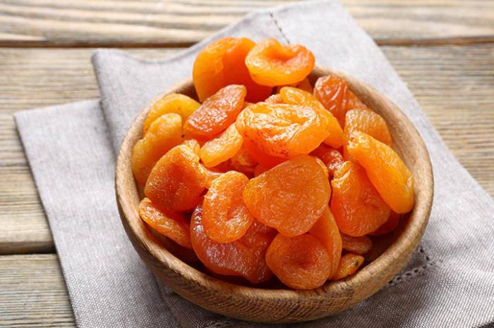lactating dried apricots