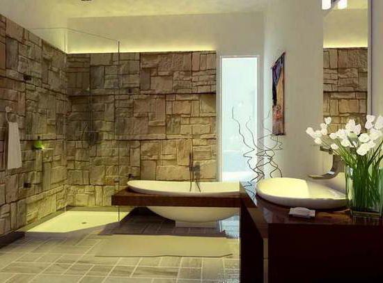 Интерьер ванны с крашенными стенами