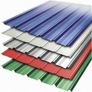 how to cover the roof from corrugated board with your own hands installation features