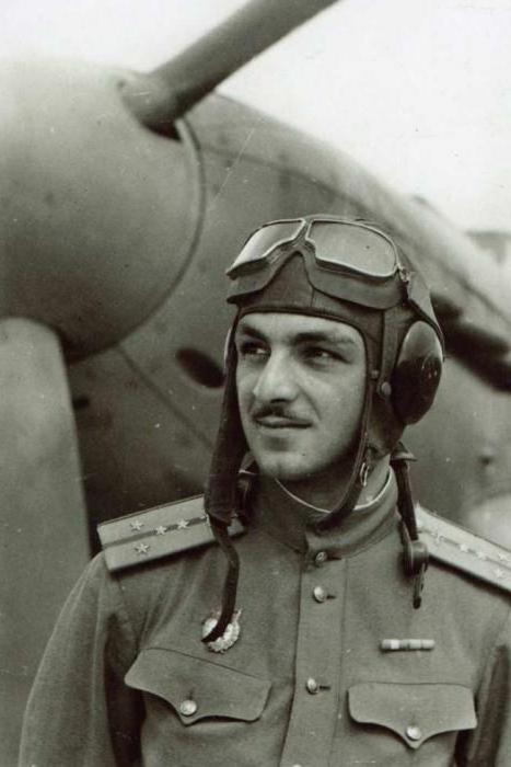 Степан Микоян советский летчик-испытатель