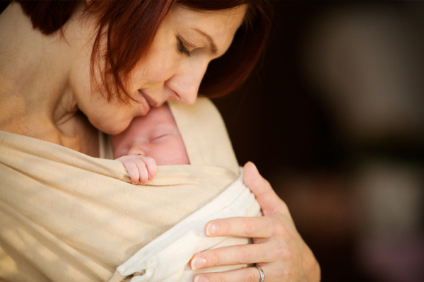 baby in mom’s arms