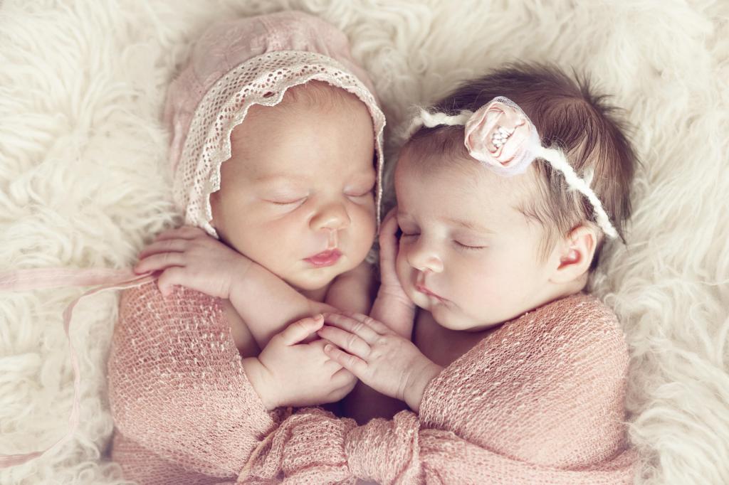 рождение девочек-двойняшек во сне