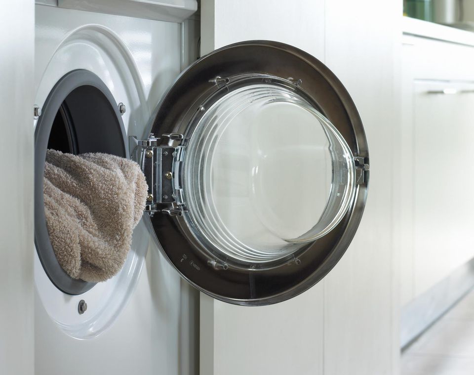 How to clean the washing machine?