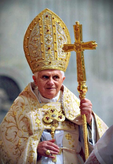 папа бенедикт XVI 
