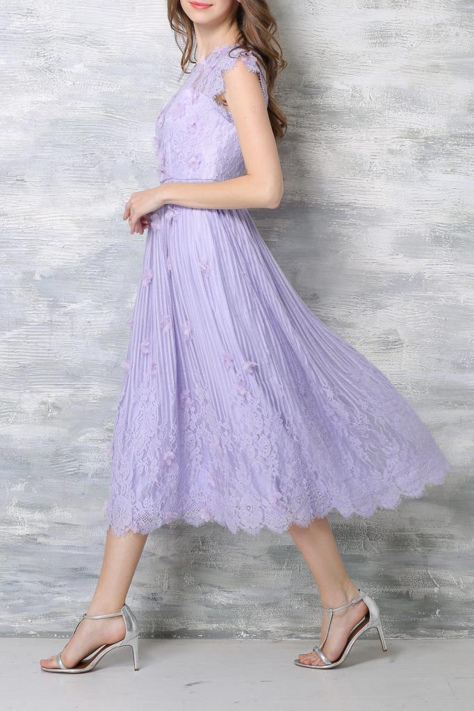 Lilac dress of medium length