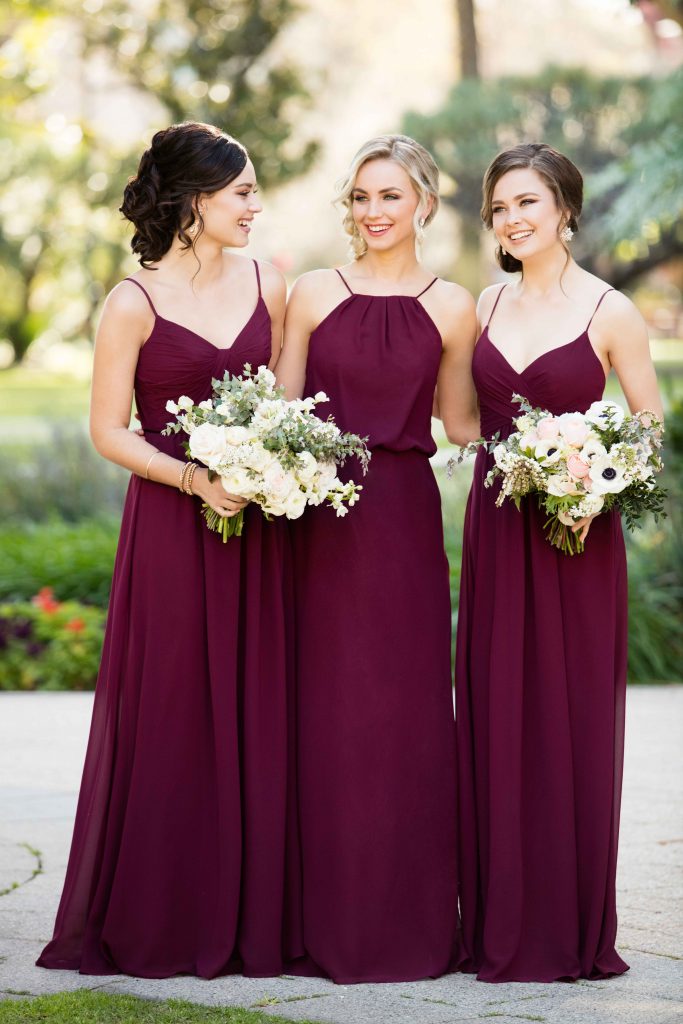 Бургунди - модный цвет платья подружки невесты
