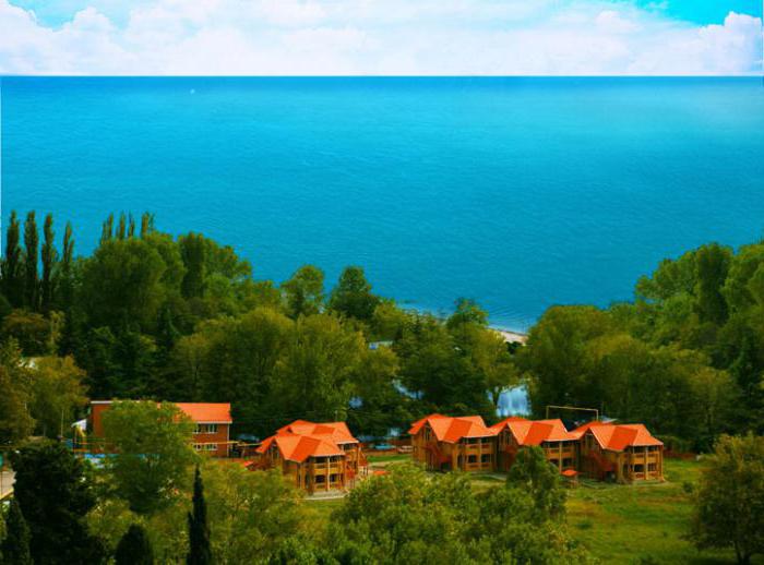 lake wonderful hotel 3 sochi lazarevskoye