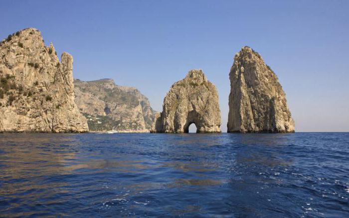 capri island italy photo