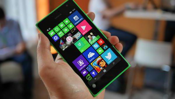 nokia lumia 735