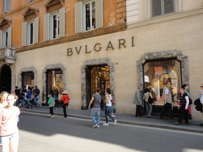 Shopping in Rome