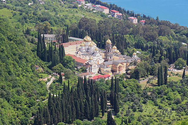 Новоафонский монастырь в Абхазии фото