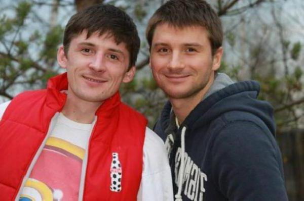 Фото сергей лазарев с братом