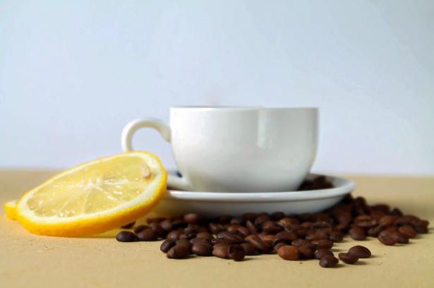 lemon tea increases or decreases blood pressure