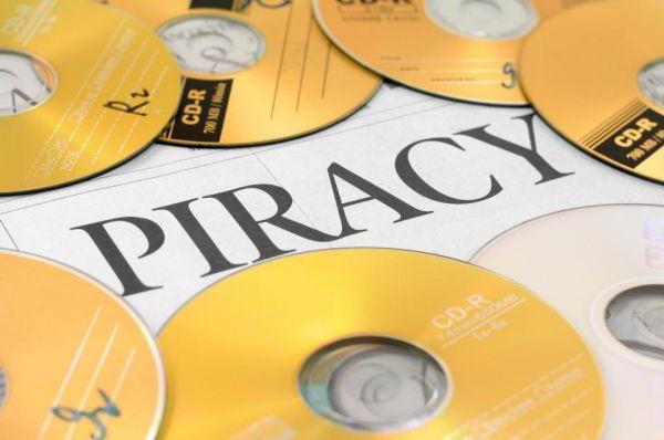 почему компьютерное пиратство наносит ущерб обществу