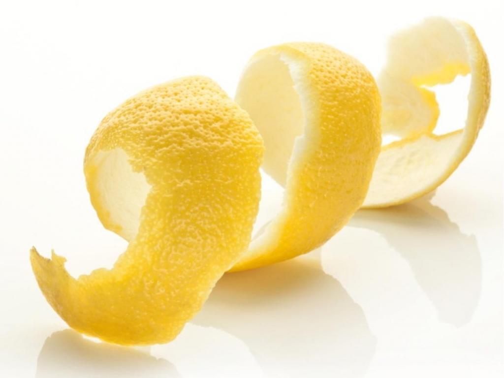 Цедра лимона.