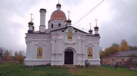 Благовещенский храм при монастыре.