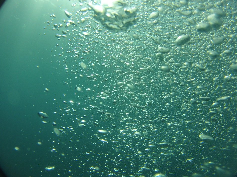 пузырьки кислорода в воде