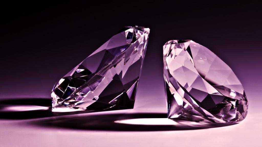 алмаз - типичный представитель неметаллов