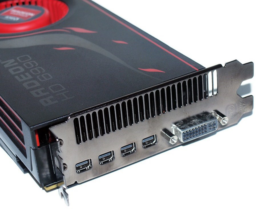 Порты AMD Radeon HD 6990