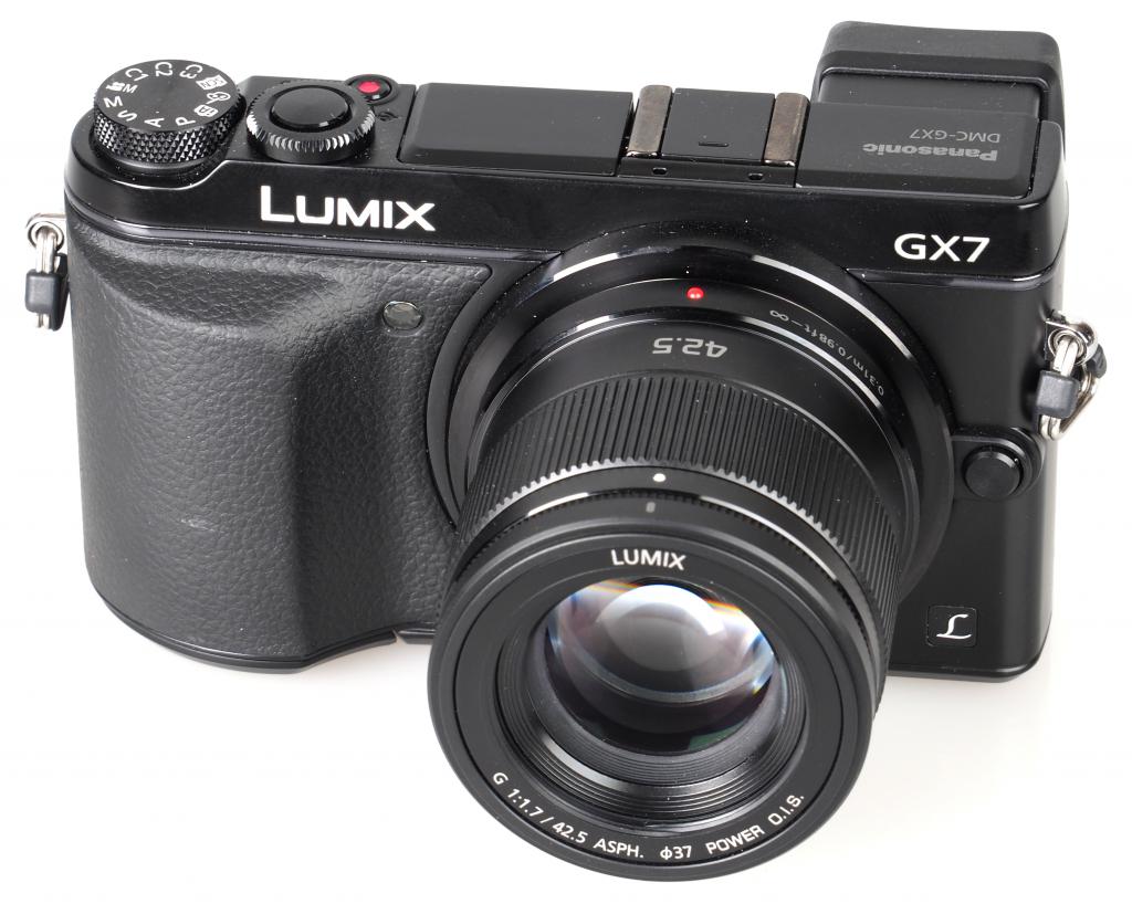 Panasonic LUMIX G 42.5mm f/1.7