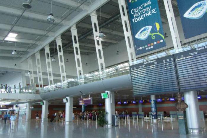 Львов аэропорт фото 