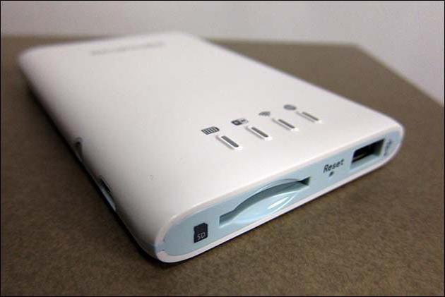 портативное зарядное устройство для айфона 5 в виде чехла 