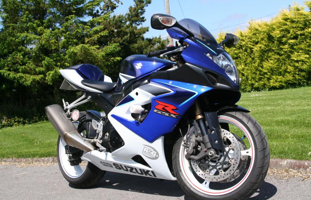 suzuki gsx r 1000