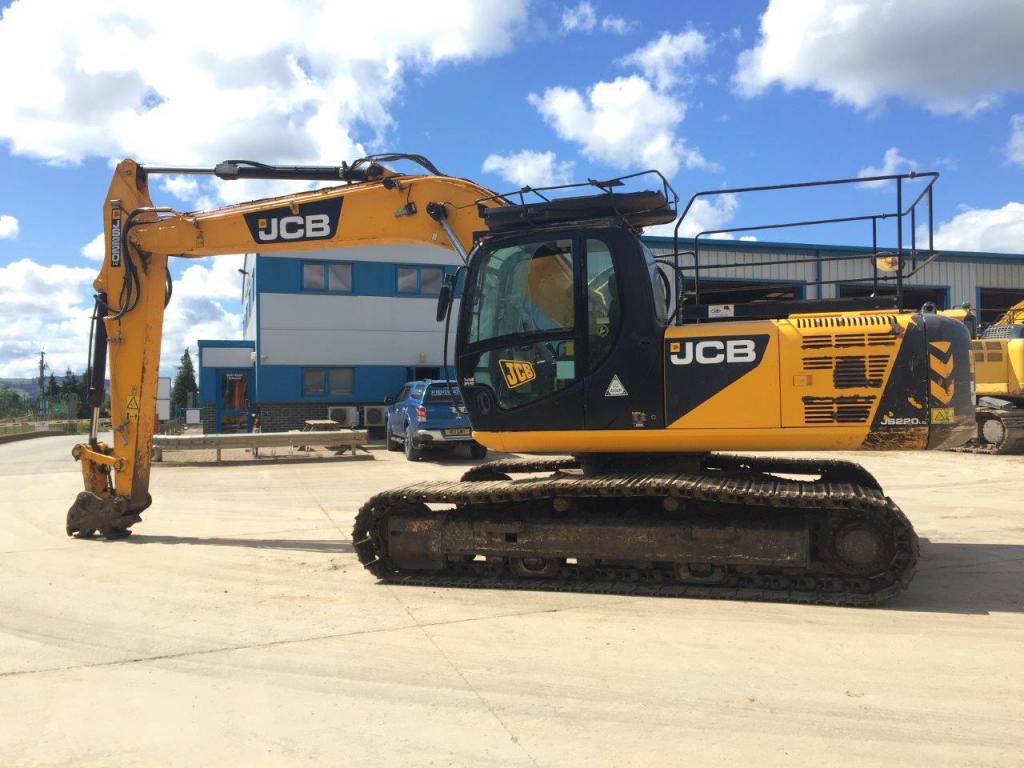 jcb 220 excavator specifications