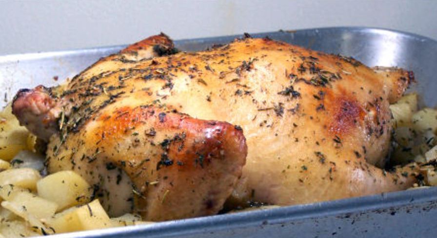 курица запеченная в рукаве с картошкой