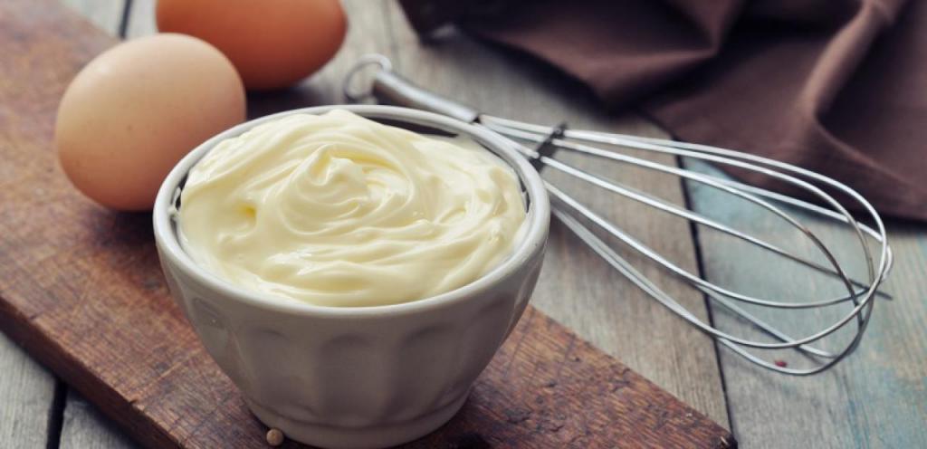 potatoes in the oven with mayonnaise