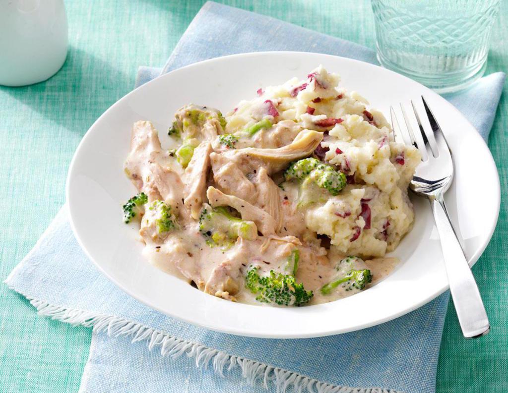 delicious chicken and broccoli lunch