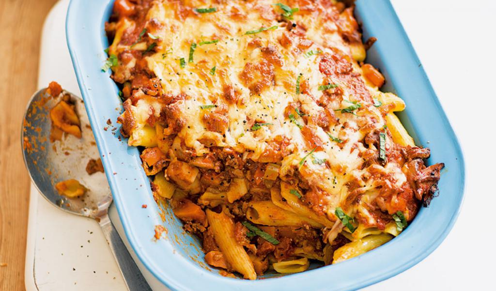 pasta casserole with tomato and cheese