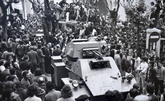 Революция гвоздик в Португалии 1974 г.