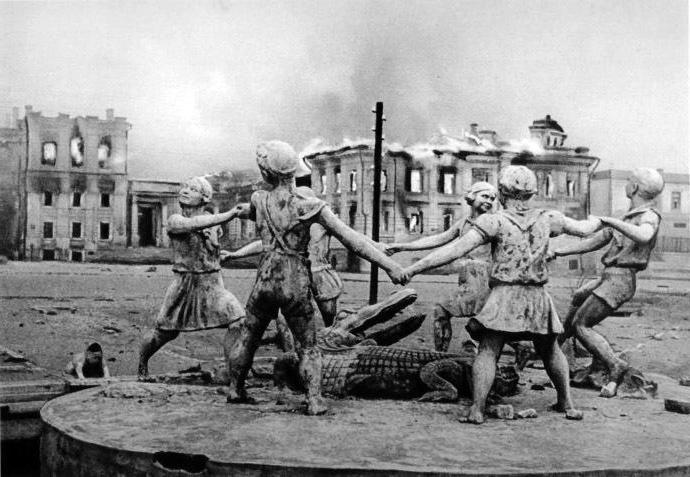 Сколько дней длилась ковровая бомбардировка Сталинграда