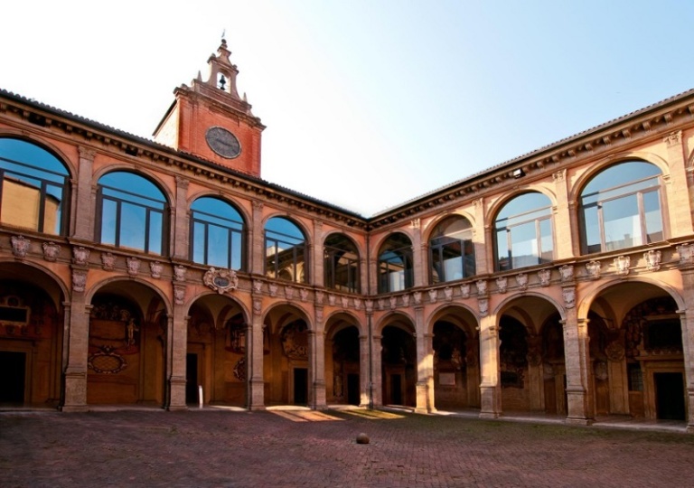 Старинный университет в Италии