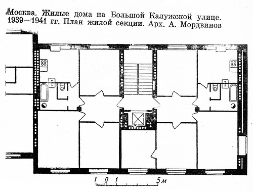 Stalinist houses apartment layout