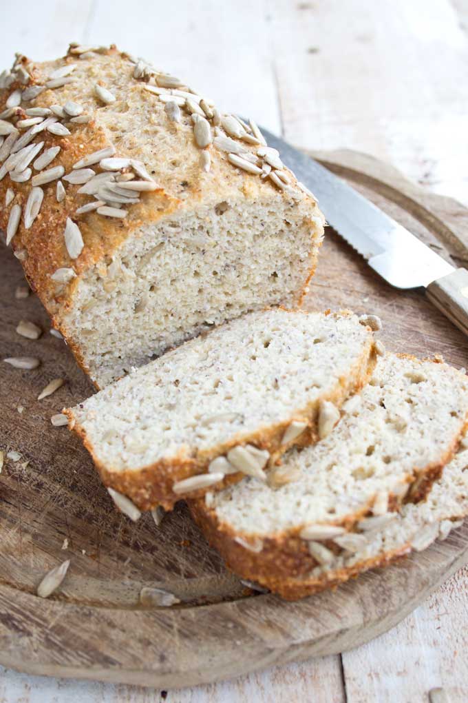 Bread with sunflower seeds.