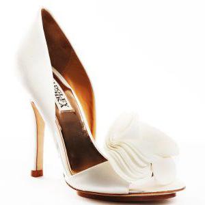 wedding shoes from badgley mischka