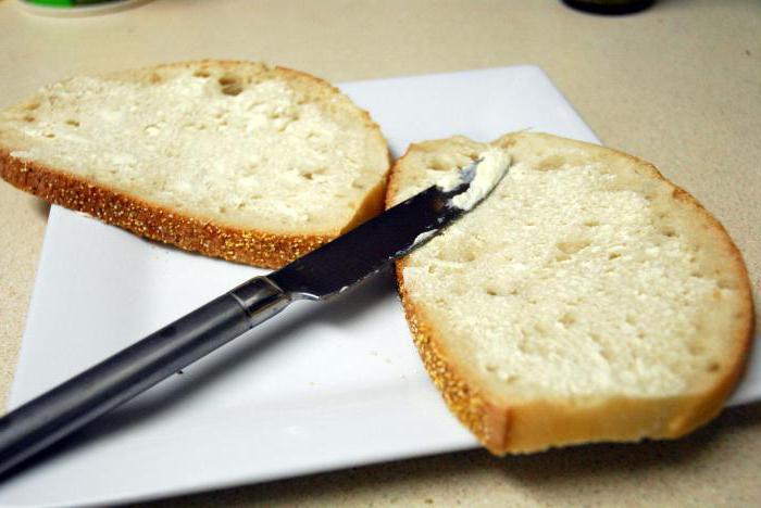 Польза хлеба с маслом и сыром thumbnail