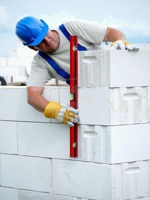 do-it-yourself aerated concrete garage projects