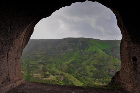 Georgia cave city wardzia