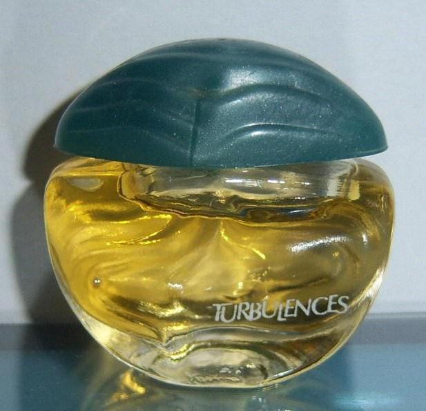 perfume turbulence reviews