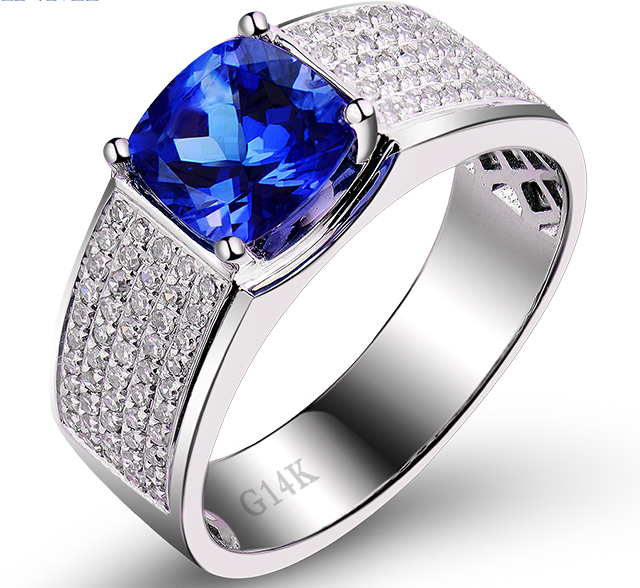 перстень с синим камнем