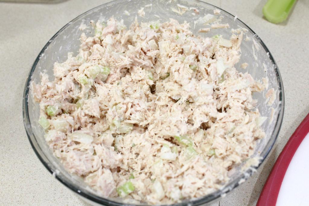 салат из рыбы рецепт рыбного салата